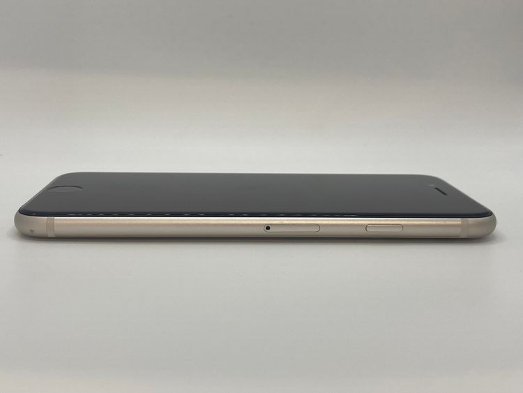 979�������ʡ����Ų��1���iPhone SE ��3���� 128GB /�����Хåƥ꡼100%