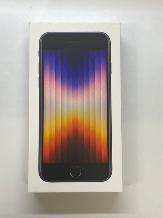 893������̤������iPhonSE ��3���� 256GB���ߥåɥʥ���