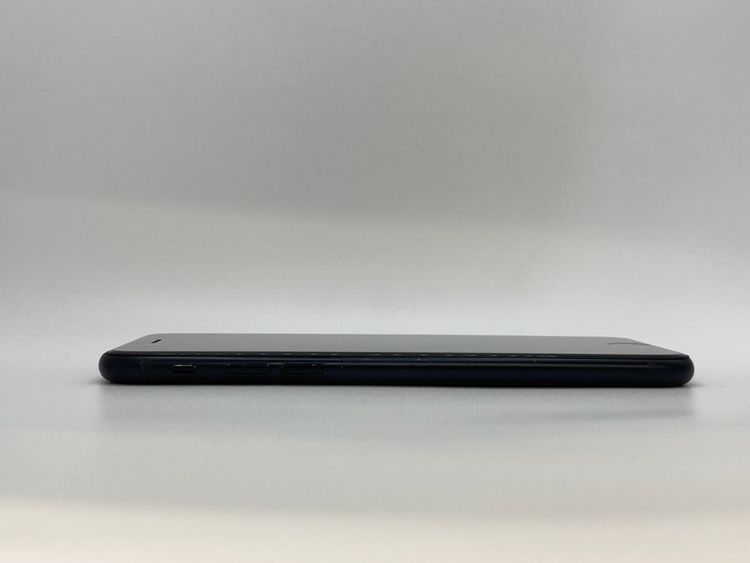 1115�����ʡ�����1���iPhone SE ��3���� 64GB /�����Хåƥ꡼100%