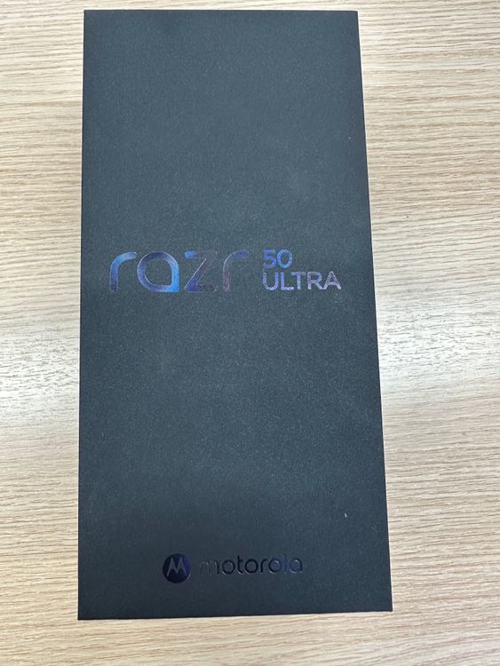 ̤motorola razr 50 ULTRA  SoftBank ̤