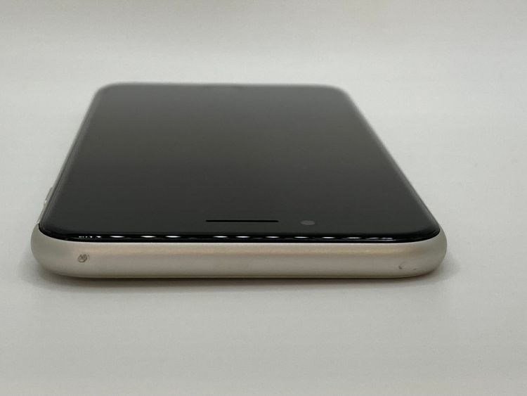 1040�����ʡ�����1���iPhone SE ��3���� 128GB/�����Хåƥ꡼100%