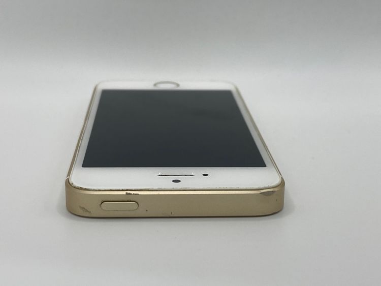043��iPhone SE 32GB �������/�Хåƥ꡼82%/����ե꡼