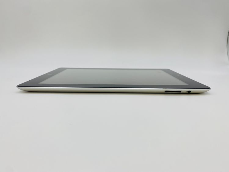 �����ʡ�iPad �裴����  16GB �֥�å�/����ե꡼/Wi-Fi�ܥ���顼 p4-002