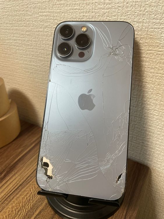 ��¨��ȯ����iPhone13ProMax��������֥롼��256GB