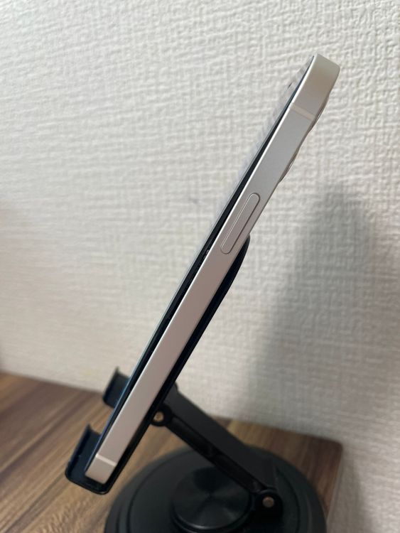 ��¨��ȯ����iPhone12 �ۥ磻�� 64GB�ڥХåƥ꡼100���