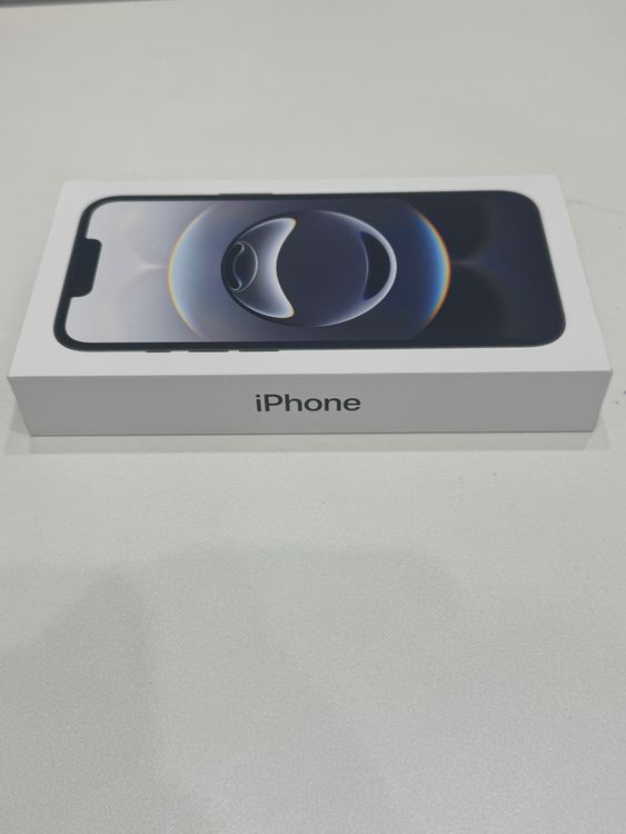 【未開封新品】iPhone16e 512GB ブラック
