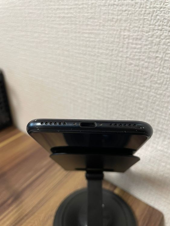 ��¨��ȯ����iPhoneSE(��3����) �ߥåɥʥ��� 64GB