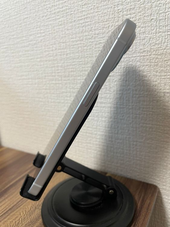 ��¨��ȯ����iPhone15 �֥롼 128GB