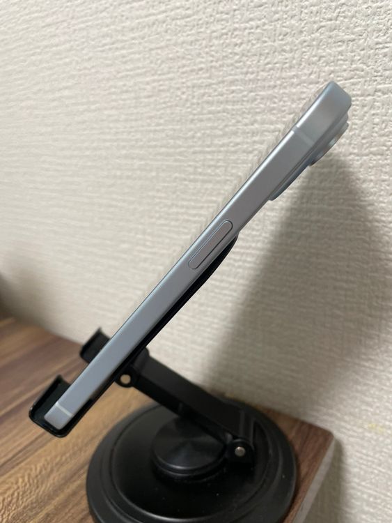 ��¨��ȯ����iPhone15 �֥롼 128GB
