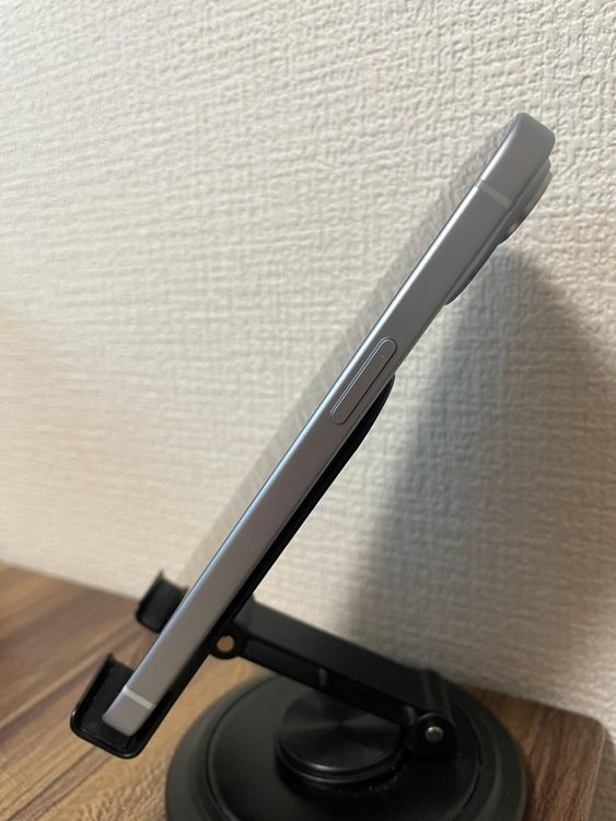 ��¨��ȯ����iPhone15 �֥롼 128GB