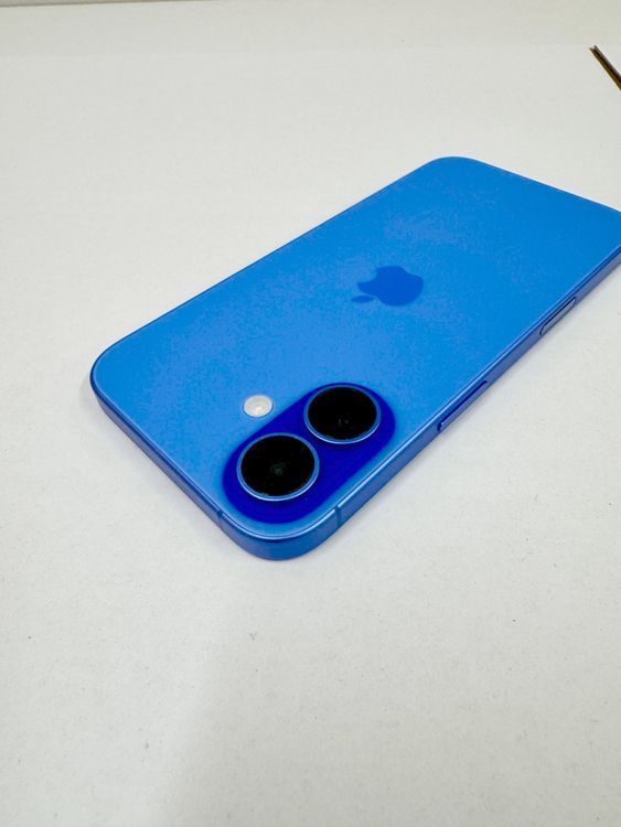 �Хåƥ꡼����100�� iPhone 16 128GB SIM�ե꡼��Ķ���ʡ�