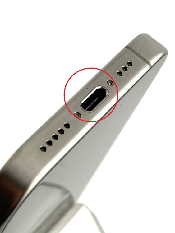 iPhone 15 Pro 1TB �ʥ���������˥��� SoftBank��SIM�ե꡼