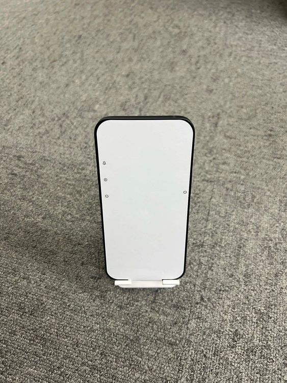 ����Ʊ�� iPhone 16e���֥�å� 128GB�����̥����롦01/22��01/31