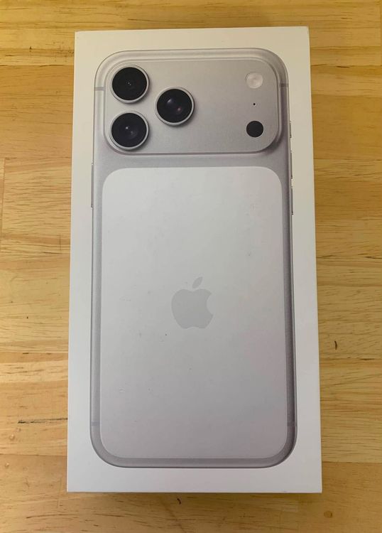 ����̤���� iPhone 17 PROMAX 256GB ����С�