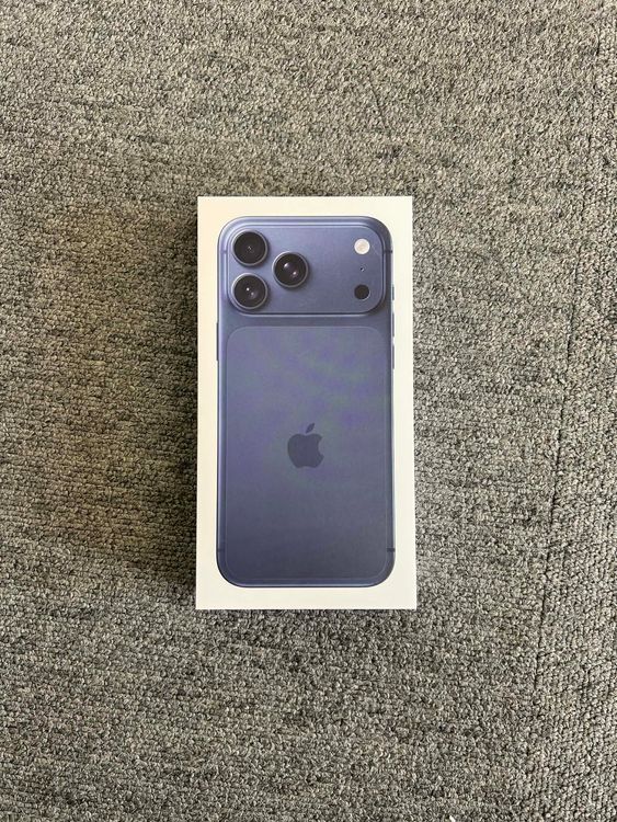 ���ʡ�̤���� iPhone17 ProMax 256GB���ǥ����ץ֥롼 ����SIM�ե꡼