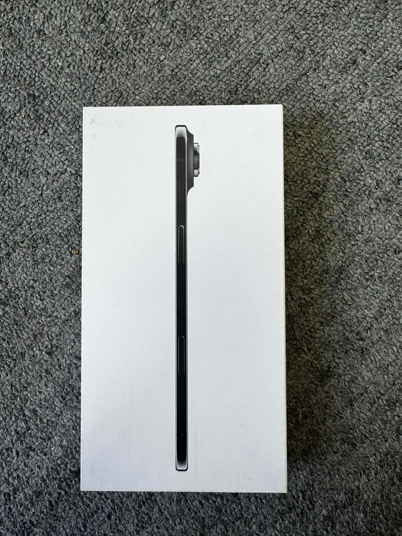 ���ʡ����� iPhone Air 256GB Space Black