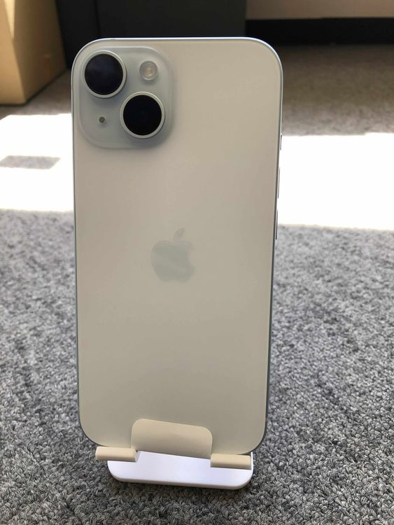   iPhone 15 ֥롼 128GB