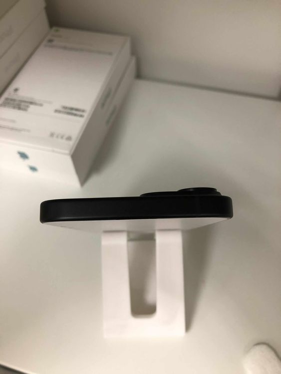   iPhone 15 Black 128GB
