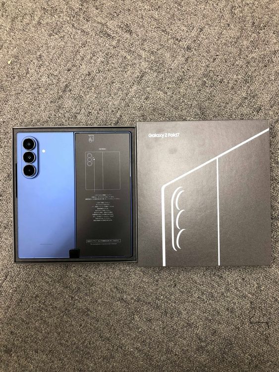 ̤ Galaxy Z Fold7 256GB ֥롼 ɥ
