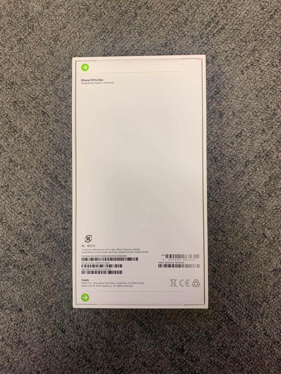 ����̤��������������iPhone 15 Pro Max 256GB �ۥ磻�� �����˥���