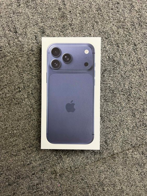 ���ʡ�̤���� iPhone17 ProMax 256GB�ǥ����ץ֥롼 ����SIM�ե꡼