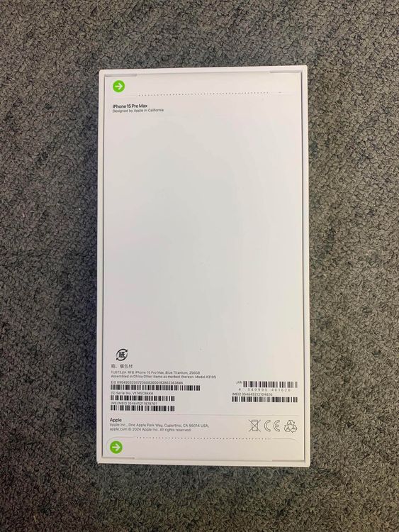 ����̤��������������iPhone 15 Pro Max 256GB �֥롼�����˥���