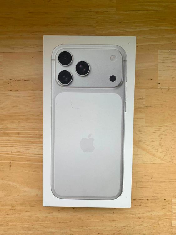 ����̤���� iPhone 17 PRO MAX 2TB ����С�
