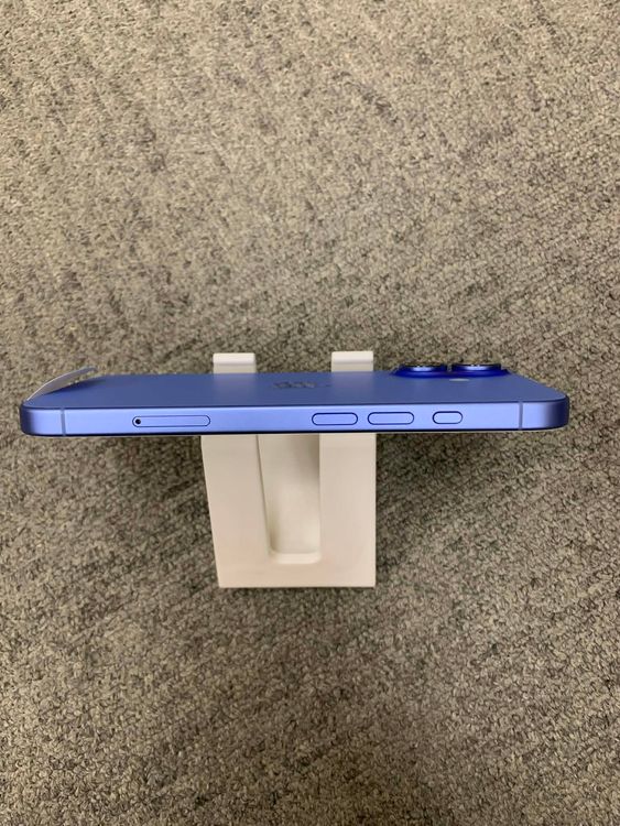 ���� ���ʡ�iPhone 16 Ultramarine 512GB