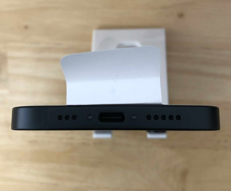   iPhone 16e ֥å 128GB