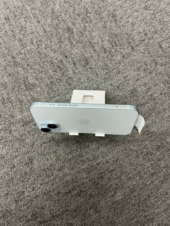   iPhone 15 ֥롼 128GB