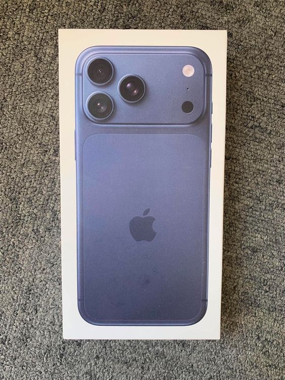 ����̤���� iPhone 17 Pro Max 512GB �ǥ����ץ֥롼
