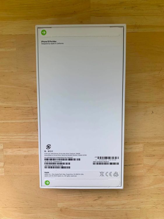 ����̤��������������iPhone 15 Pro Max 256GB �֥롼�����˥���