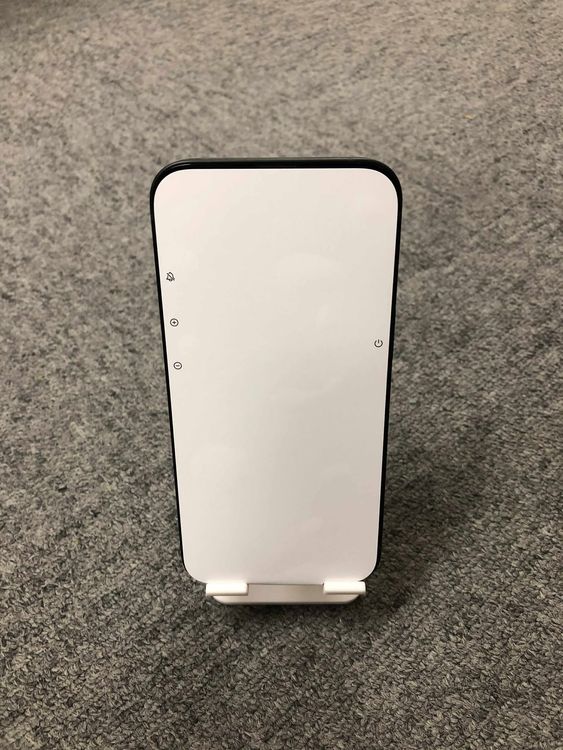   iPhone 16e ֥å 128GB