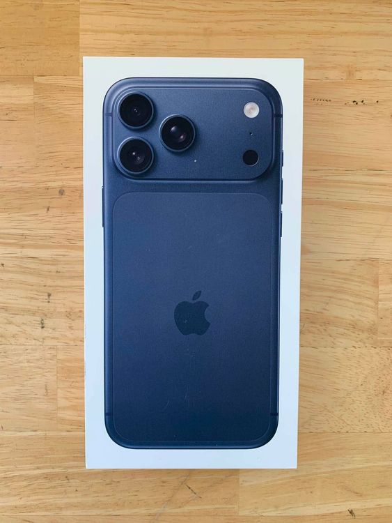 ���ʡ�̤���� iPhone 17 PRO MAX 256GB �ǥ����ץ֥롼 ������ SIM�ե꡼