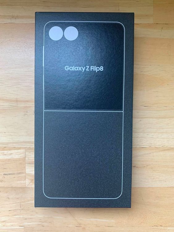 ����̤�����������ǡ�Galaxy Z Flip 8 256GB ���꡼��