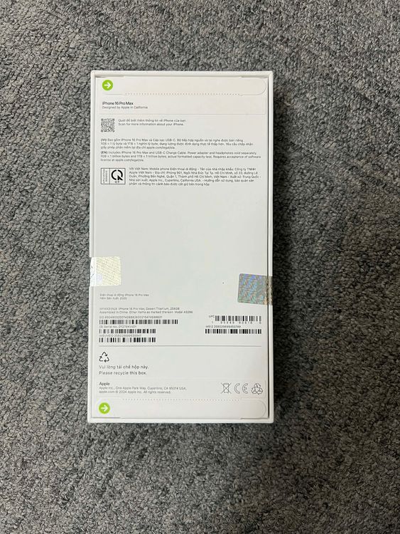 ���ʡ�̤���� iPhone16ProMax256GB�����ǡ� ���̥����롦12/25��12/31