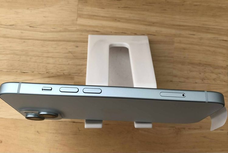   iPhone 15 ֥롼 128GB