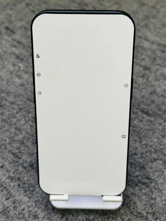 ���� Ʊ�͡�iPhone 16 Black 512GB�����̥����롦02/12��02/15