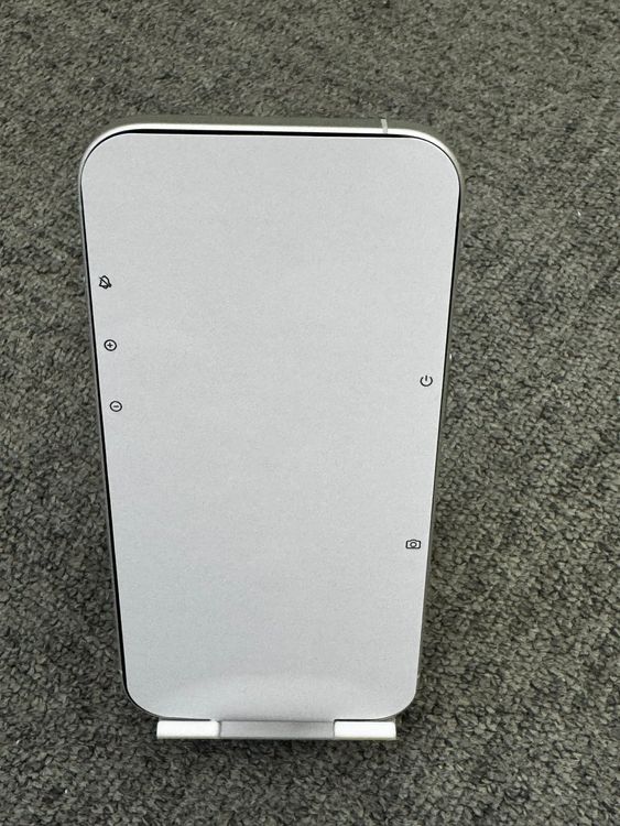 ���� Ʊ�͡�iPhone 16 White 256GB�����̥����롦03/03��03/15