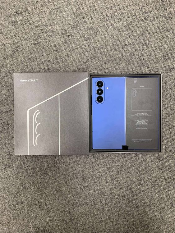 ̤ Galaxy Z Fold7 256GB ֥롼 ɥ