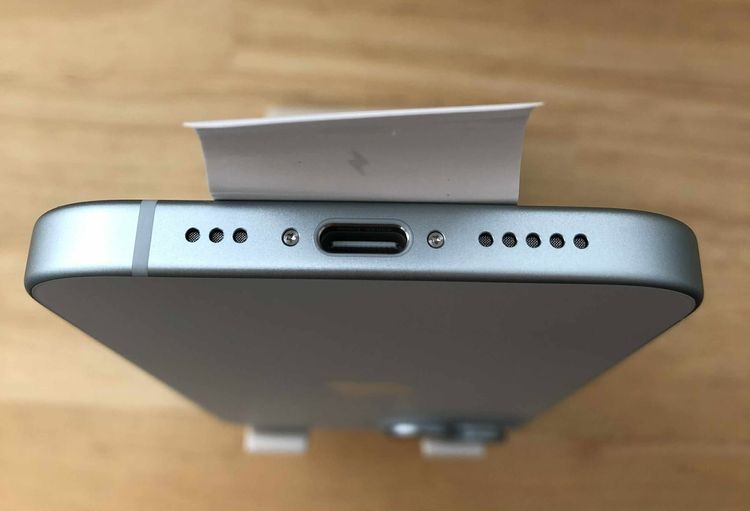   iPhone 15 ֥롼 128GB
