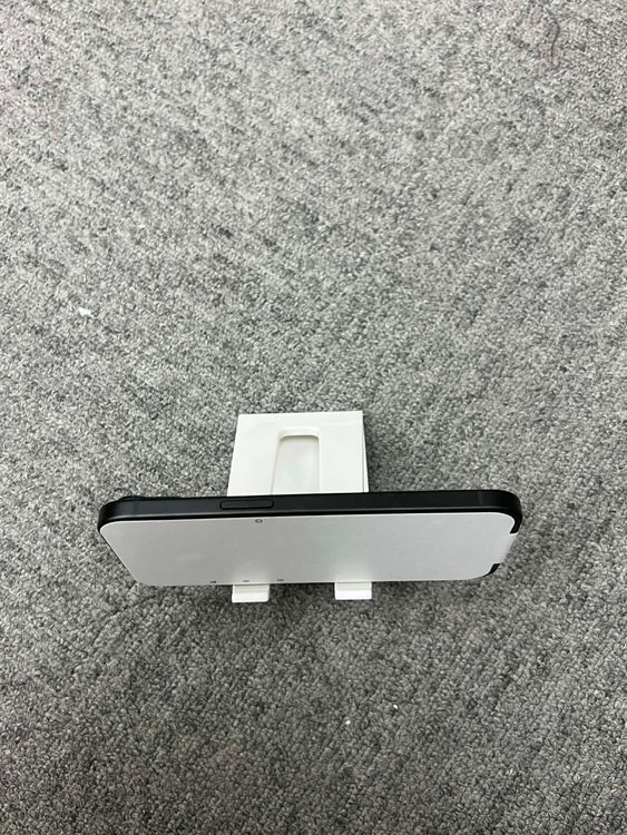 ���� ���� iPhone 15���֥�å� 128GB�����̥����롦12/25��12/31