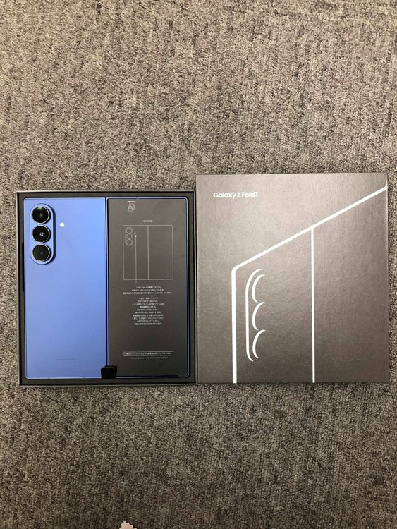 ̤ Galaxy Z Fold7 256GB ֥롼 ɥ
