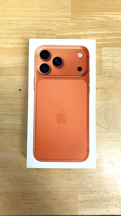 ���ʡ�̤���� iPhone17 ProMax 256GB �����ߥå������ ����SIM�ե꡼