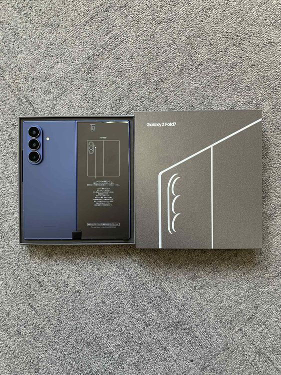 ̤ Galaxy Z Fold7 256GB ֥롼 ɥ