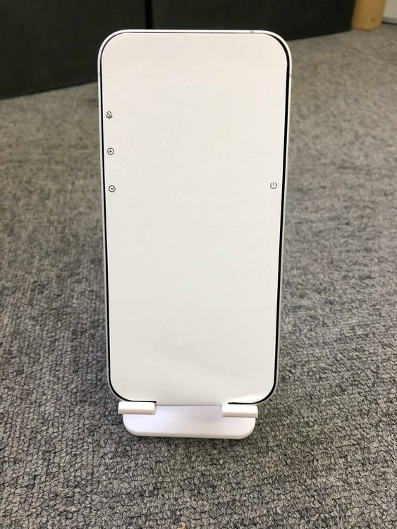   iPhone 16e ۥ磻 128GB