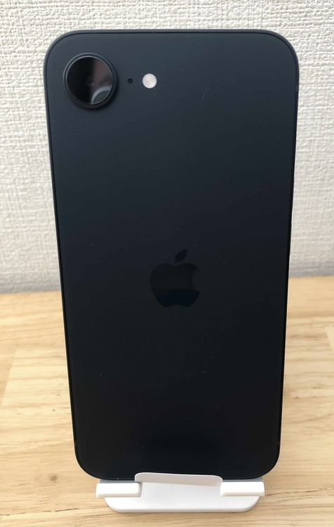   iPhone 16e ֥å 256GB