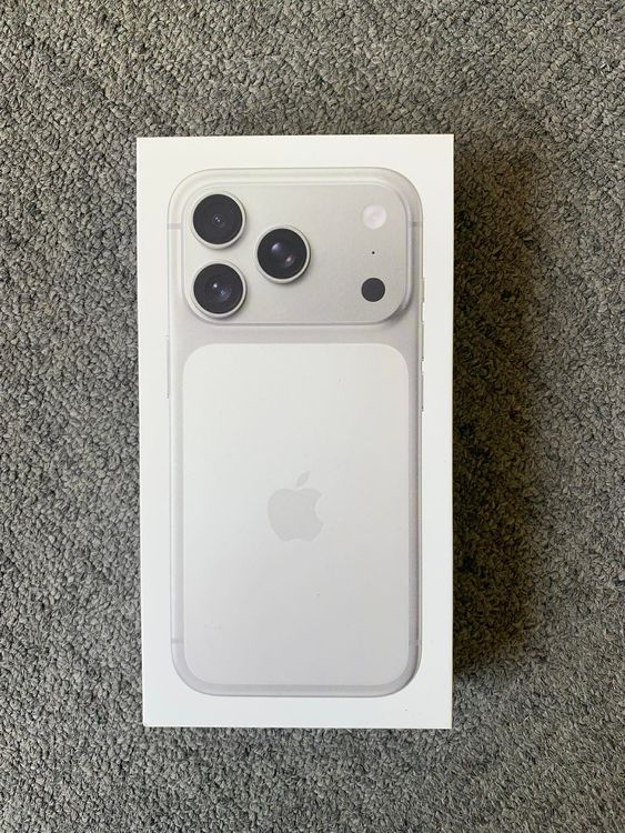 ���ʡ�̤���� iPhone 17 Pro 256GB ����С�