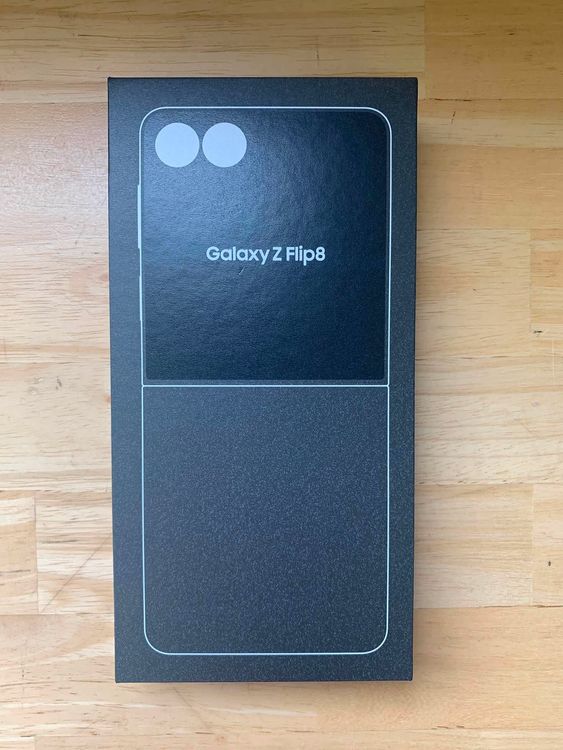 ����̤�����������ǡ�Galaxy Z Flip 8 256GB ���꡼��