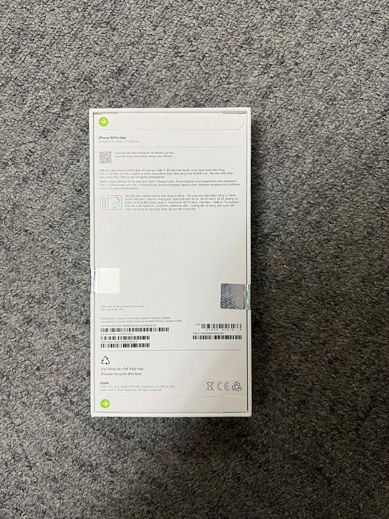 ���ʡ�̤���� iPhone16ProMax256GB�����ǡ� ���̥����롦12/25��12/31